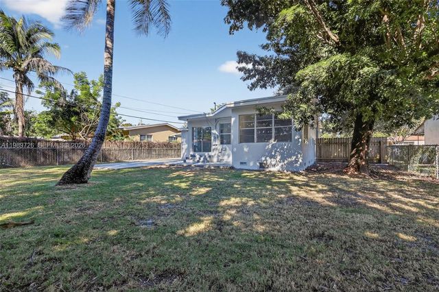 870 NE 144th Street, North Miami, FL 33161