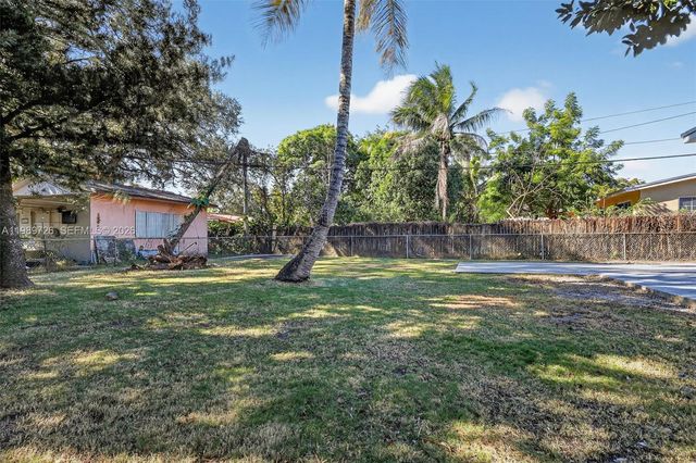 870 NE 144th Street, North Miami, FL 33161