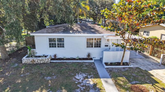 870 NE 144th Street, North Miami, FL 33161