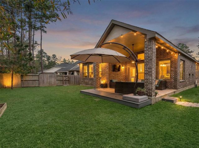 171 Silva Creek Trail, Willis, TX 77318