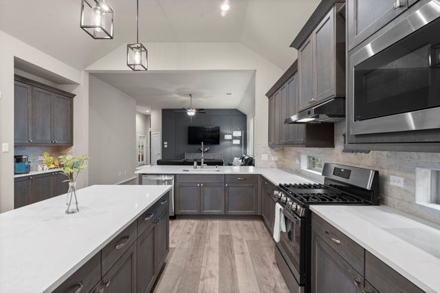 171 Silva Creek Trail, Willis, TX 77318