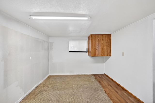 5327 22nd Ave, Sacramento, CA 95820