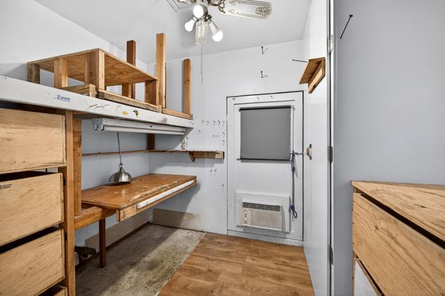 5327 22nd Ave, Sacramento, CA 95820