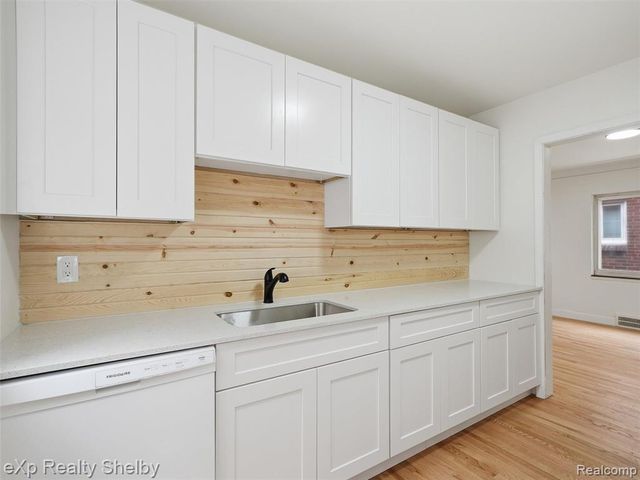 18441 Monica Street, Detroit, MI 48221