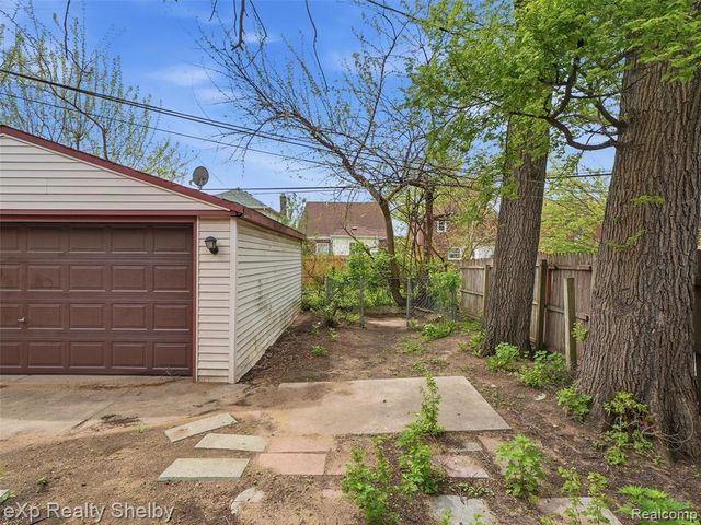 18441 Monica Street, Detroit, MI 48221