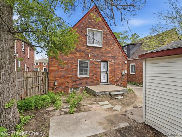 18441 Monica Street, Detroit, MI 48221