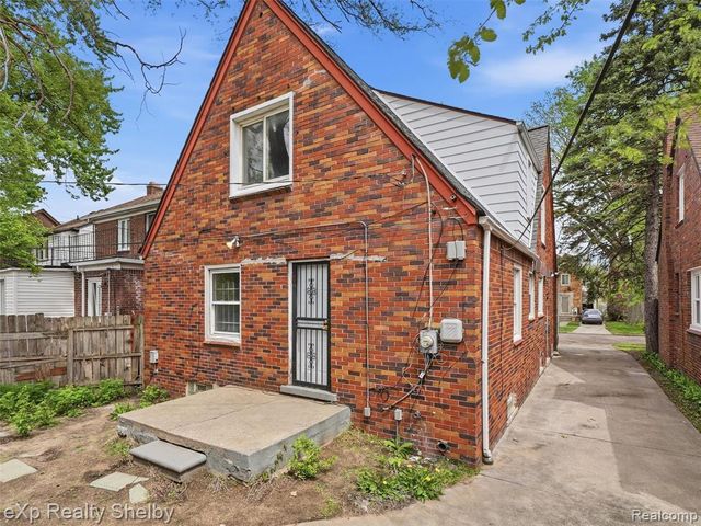 18441 Monica Street, Detroit, MI 48221