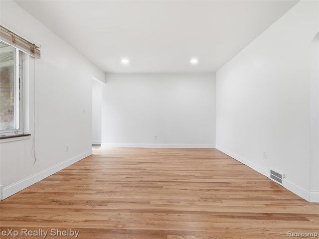 18441 Monica Street, Detroit, MI 48221