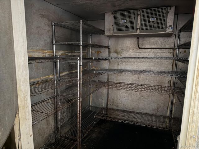 215 Main Street, Nanuet, NY 10954