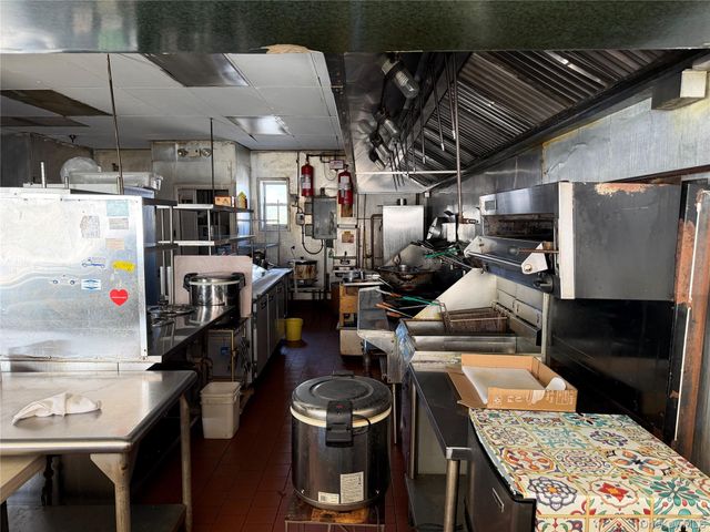 215 Main Street, Nanuet, NY 10954