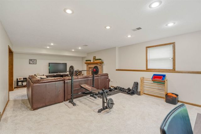 2331 Pheasant Avenue, Grand Rapids, MI 49534