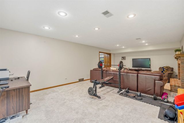 2331 Pheasant Avenue, Grand Rapids, MI 49534