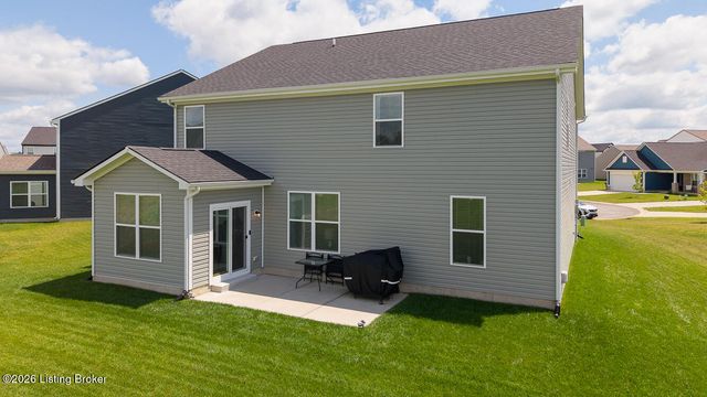 8401 Hummingbird Nest Ct, Louisville, KY 40229