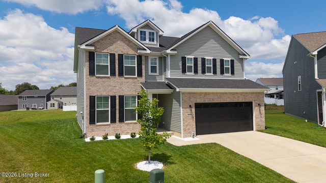 8401 Hummingbird Nest Ct, Louisville, KY 40229