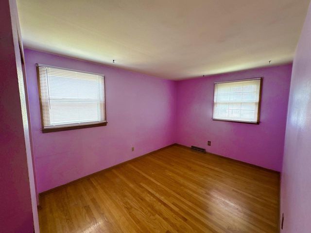 5713 N 96th STREET, Milwaukee, WI 53225