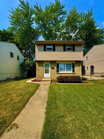 5713 N 96th STREET, Milwaukee, WI 53225
