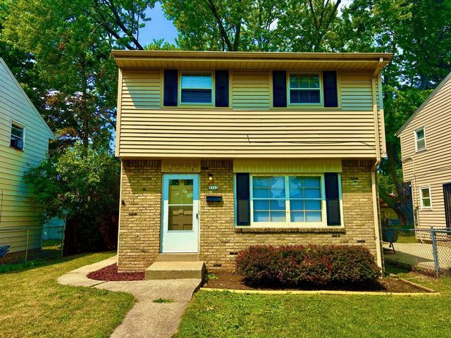 5713 N 96th STREET, Milwaukee, WI 53225