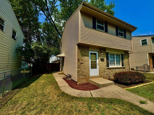 5713 N 96th STREET, Milwaukee, WI 53225