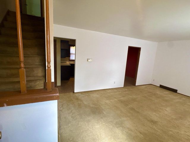 5713 N 96th STREET, Milwaukee, WI 53225