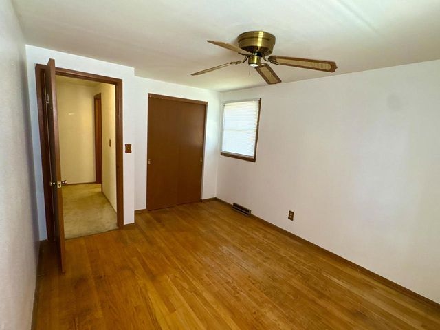 5713 N 96th STREET, Milwaukee, WI 53225