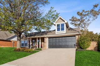 3506 Meadowview Drive, Corinth, TX 76210