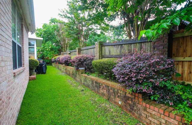 704 Paloma St, Tyler, TX 75703