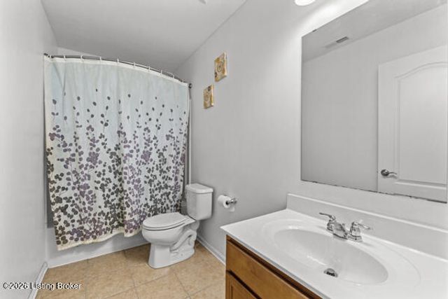 6811 Beckingham Blvd, Louisville, KY 40299