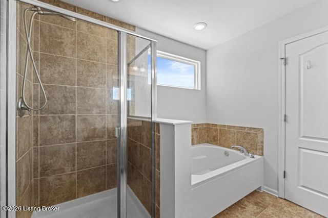 6811 Beckingham Blvd, Louisville, KY 40299