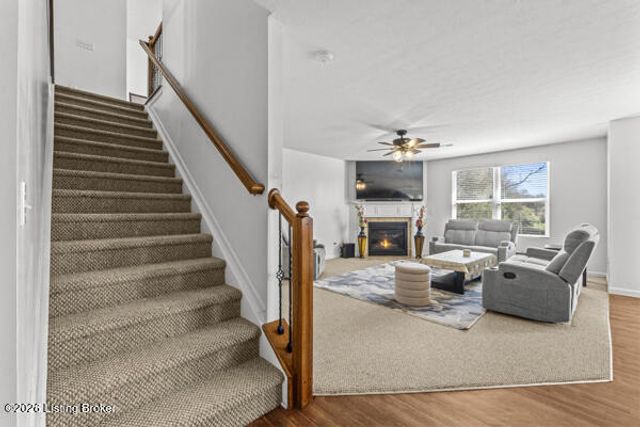 6811 Beckingham Blvd, Louisville, KY 40299