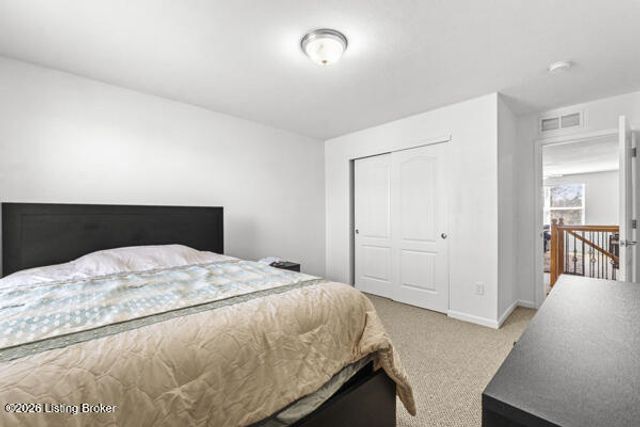 6811 Beckingham Blvd, Louisville, KY 40299