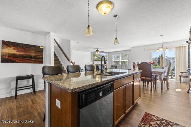 6811 Beckingham Blvd, Louisville, KY 40299