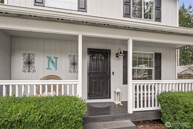 17535 Loop Lane SE, Yelm, WA 98597