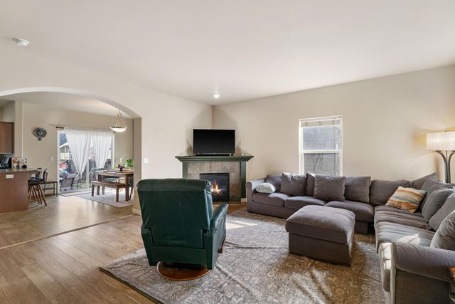 21266 Capella Place, Bend, OR 97702