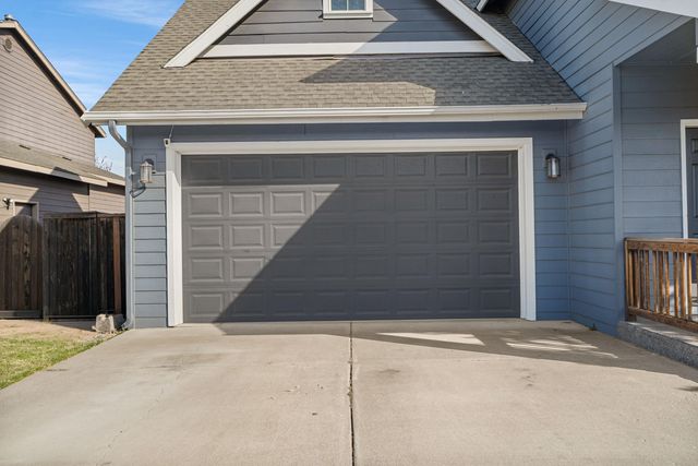 21266 Capella Place, Bend, OR 97702