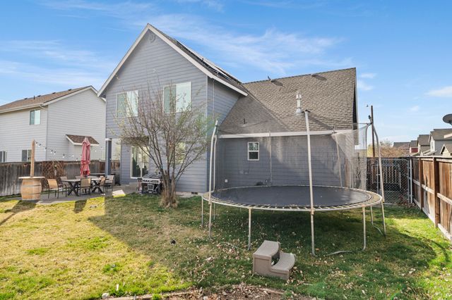 21266 Capella Place, Bend, OR 97702