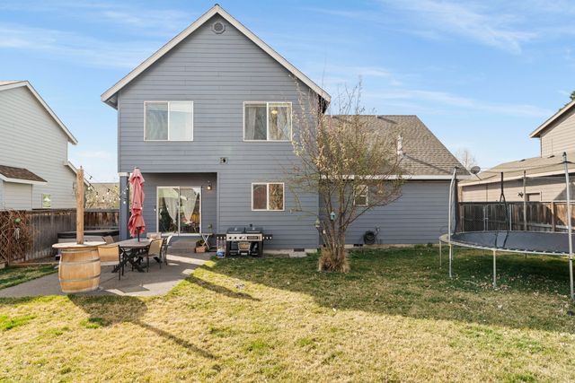 21266 Capella Place, Bend, OR 97702