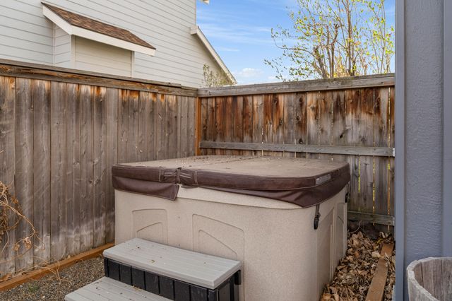 21266 Capella Place, Bend, OR 97702