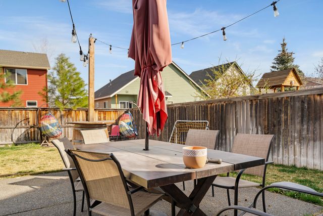 21266 Capella Place, Bend, OR 97702