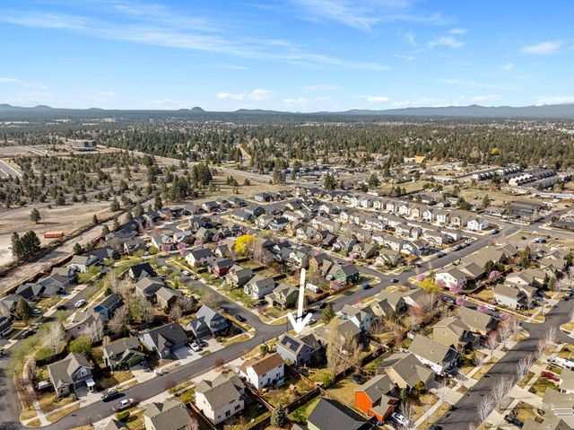 21266 Capella Place, Bend, OR 97702