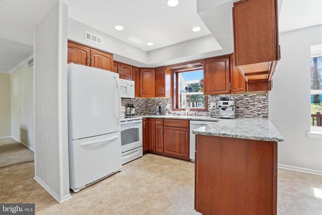 739 BRIDGEVIEW RD, Feasterville Trevose, PA 19053