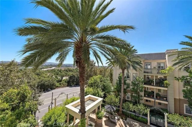 2446 Watermarke, Irvine, CA 92612