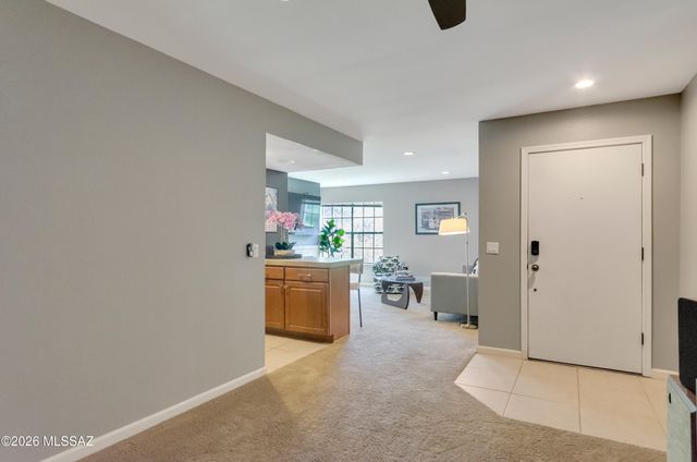 6470 N Tierra de las Catalinas Apt 97, Tucson, AZ 85718