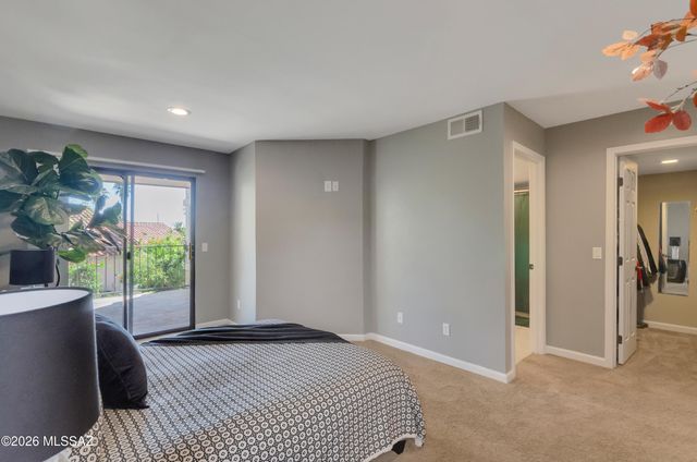 6470 N Tierra de las Catalinas Apt 97, Tucson, AZ 85718