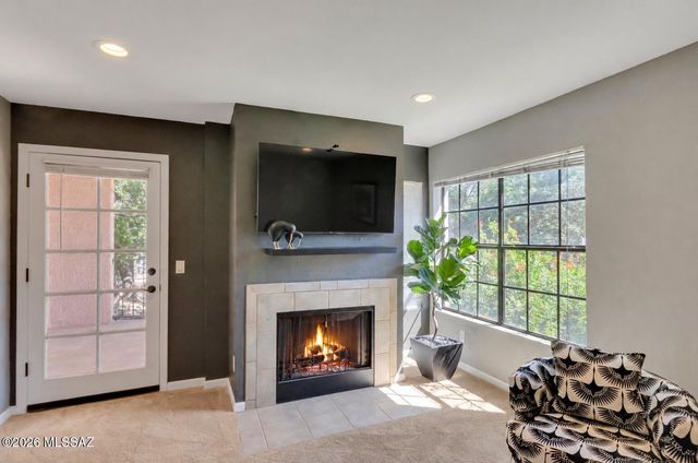 6470 N Tierra de las Catalinas Apt 97, Tucson, AZ 85718