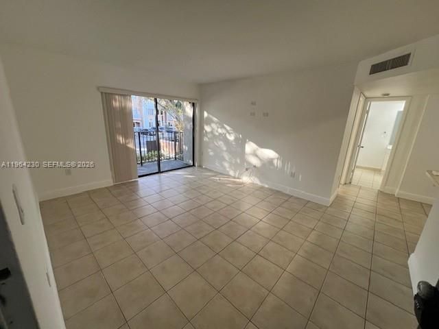 7220 NW 179th St 211, Hialeah, FL 33015