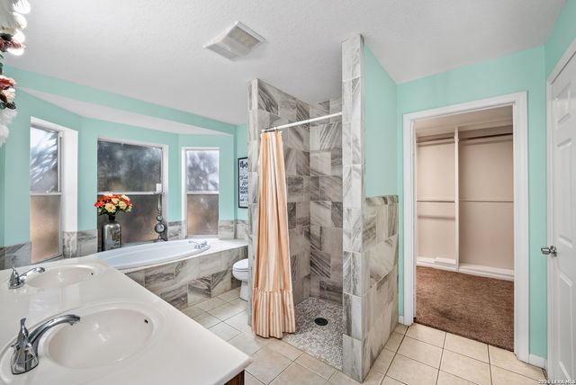 160 Rock Dove, Lytle, TX 78052
