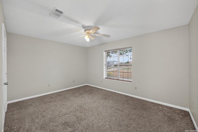 160 Rock Dove, Lytle, TX 78052