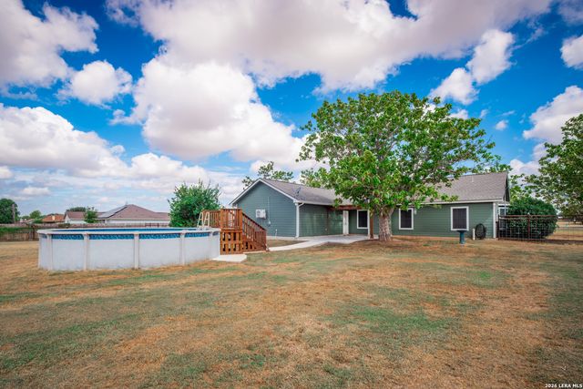 160 Rock Dove, Lytle, TX 78052