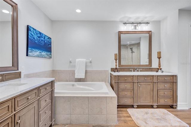 5100 JESSIE HARBOR DRIVE 304, Osprey, FL 34229