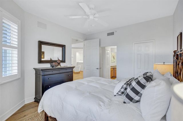 5100 JESSIE HARBOR DRIVE 304, Osprey, FL 34229